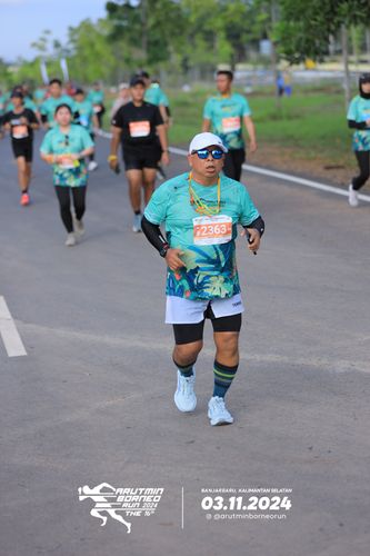 Race photo from Arutmin Borneo Run 2024