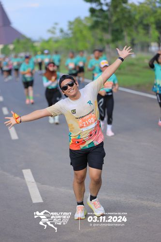 Race photo from Arutmin Borneo Run 2024