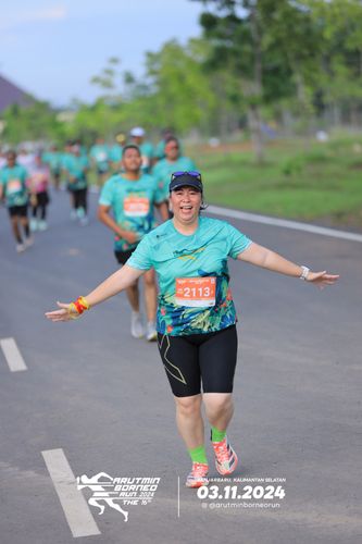 Race photo from Arutmin Borneo Run 2024