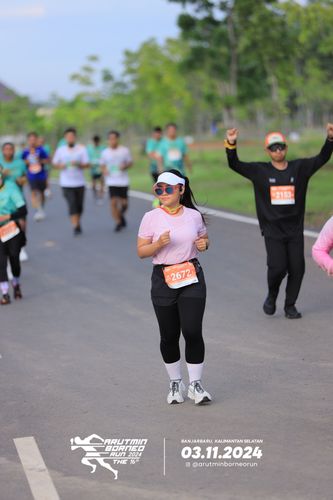 Race photo from Arutmin Borneo Run 2024