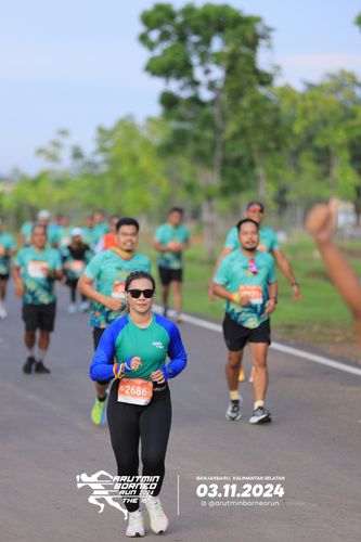 Race photo from Arutmin Borneo Run 2024