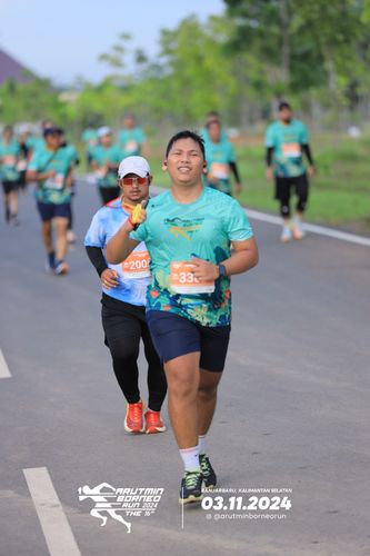 Race photo from Arutmin Borneo Run 2024