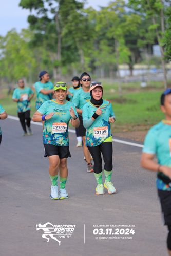 Race photo from Arutmin Borneo Run 2024