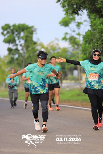 Race photo from Arutmin Borneo Run 2024