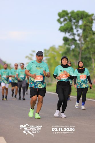 Race photo from Arutmin Borneo Run 2024