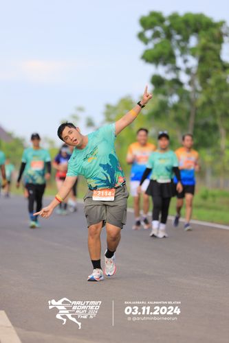 Race photo from Arutmin Borneo Run 2024