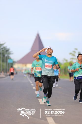 Race photo from Arutmin Borneo Run 2024
