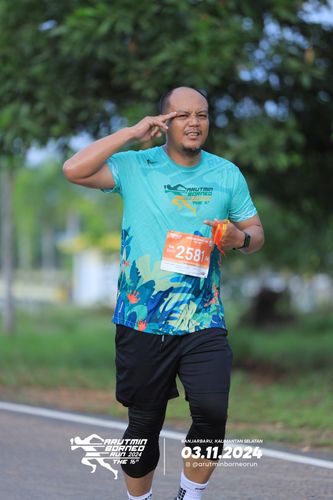 Race photo from Arutmin Borneo Run 2024