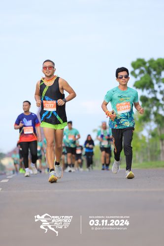 Race photo from Arutmin Borneo Run 2024