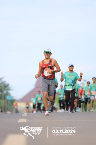Race photo from Arutmin Borneo Run 2024
