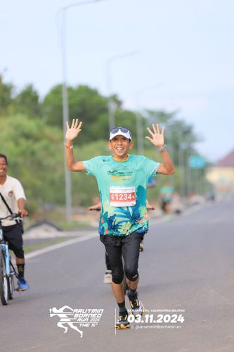 Race photo from Arutmin Borneo Run 2024