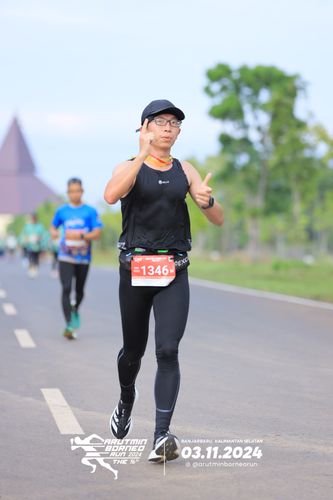 Race photo from Arutmin Borneo Run 2024