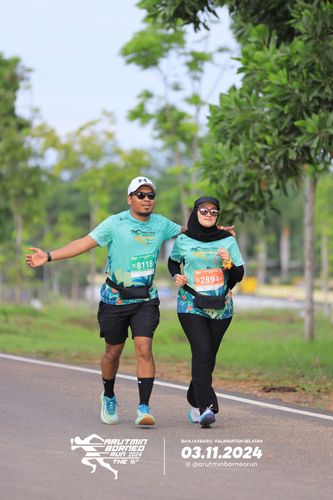 Race photo from Arutmin Borneo Run 2024