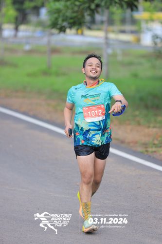Race photo from Arutmin Borneo Run 2024