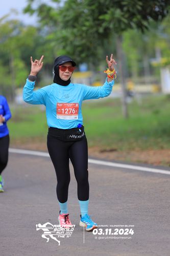 Race photo from Arutmin Borneo Run 2024
