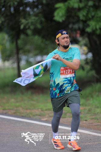 Race photo from Arutmin Borneo Run 2024