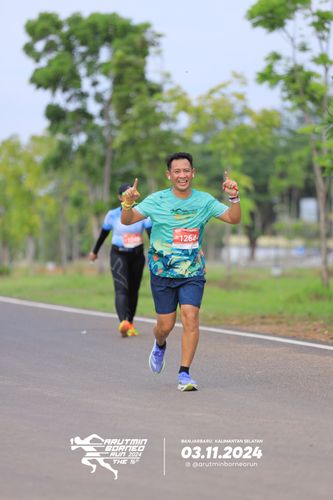 Race photo from Arutmin Borneo Run 2024