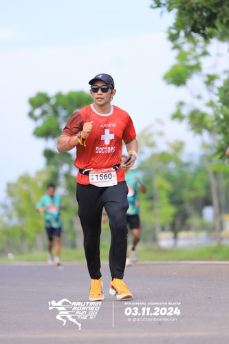 Race photo from Arutmin Borneo Run 2024