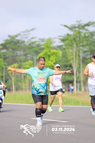 Race photo from Arutmin Borneo Run 2024