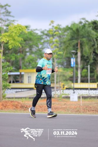 Race photo from Arutmin Borneo Run 2024
