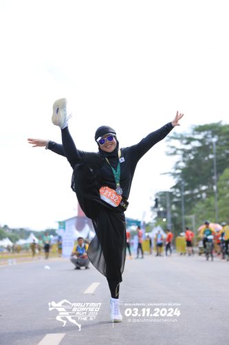 Race photo from Arutmin Borneo Run 2024