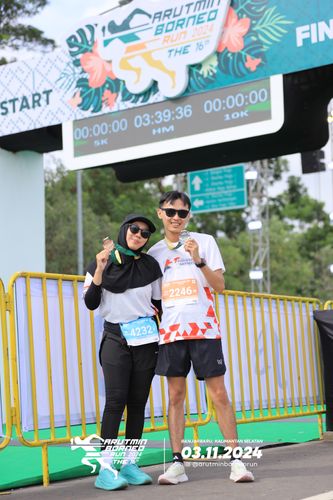 Race photo from Arutmin Borneo Run 2024