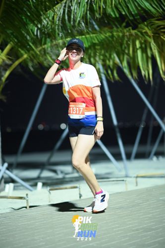 Race photo from PIK NITE RUN 2025