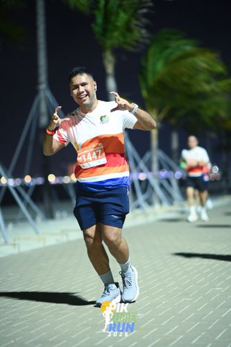 Race photo from PIK NITE RUN 2025