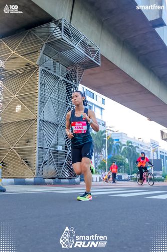 Race photo from Smartfren Run 2025 