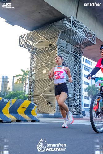 Race photo from Smartfren Run 2025 