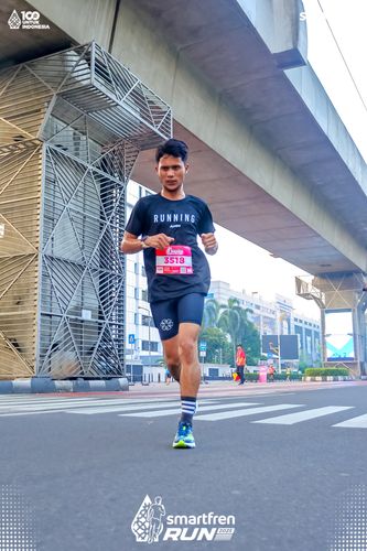 Race photo from Smartfren Run 2025 