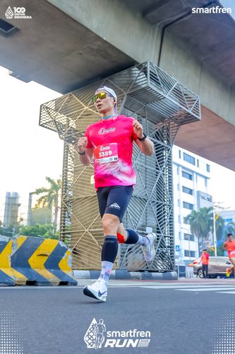 Race photo from Smartfren Run 2025 