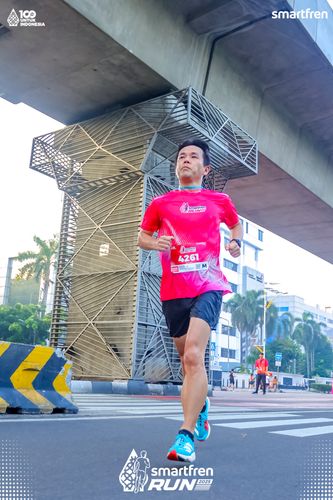 Race photo from Smartfren Run 2025 
