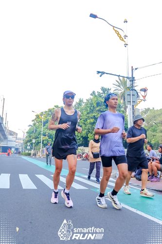 Race photo from Smartfren Run 2025 