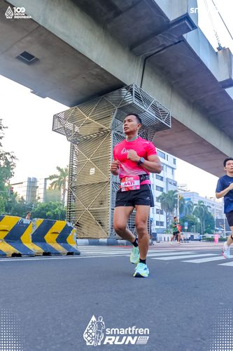 Race photo from Smartfren Run 2025 