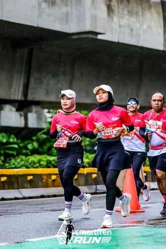Race photo from Smartfren Run 2024