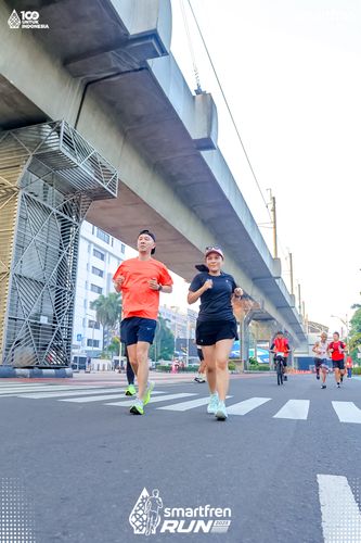 Race photo from Smartfren Run 2025 