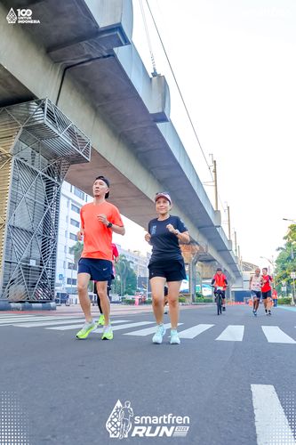 Race photo from Smartfren Run 2025 