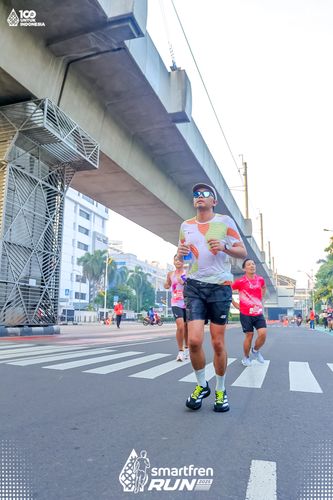 Race photo from Smartfren Run 2025 