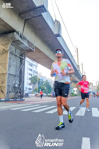 Race photo from Smartfren Run 2025 