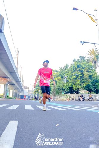 Race photo from Smartfren Run 2025 