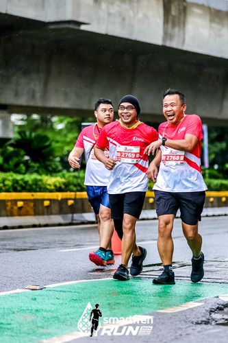 Race photo from Smartfren Run 2024