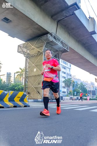 Race photo from Smartfren Run 2025 