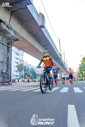 Race photo from Smartfren Run 2025 