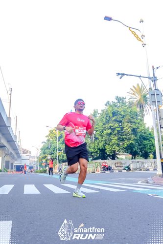 Race photo from Smartfren Run 2025 