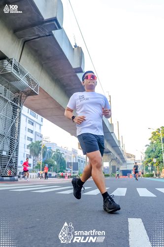 Race photo from Smartfren Run 2025 