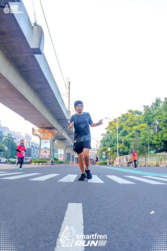Race photo from Smartfren Run 2025 