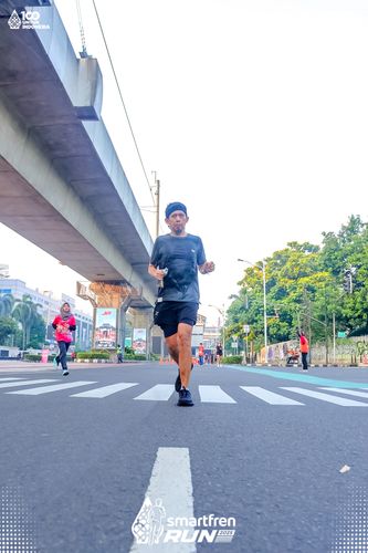 Race photo from Smartfren Run 2025 