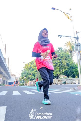 Race photo from Smartfren Run 2025 