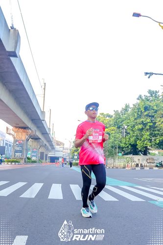 Race photo from Smartfren Run 2025 